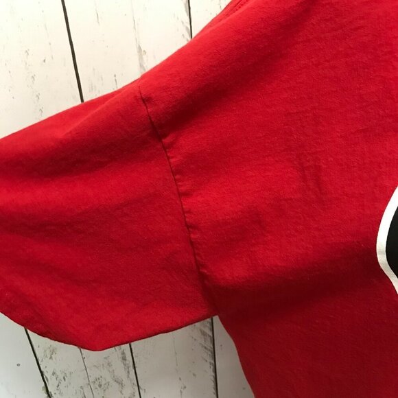 Disney Mom Minnie Mouse red t-shirt in XL, 100% cotton and great condition - Picture 3 of 8